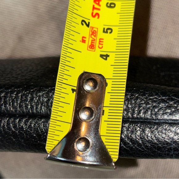 CALVIN KLEIN Small Black Pebble Leather Cross-body Handbag with Chain Strap - Picture 13 of 15